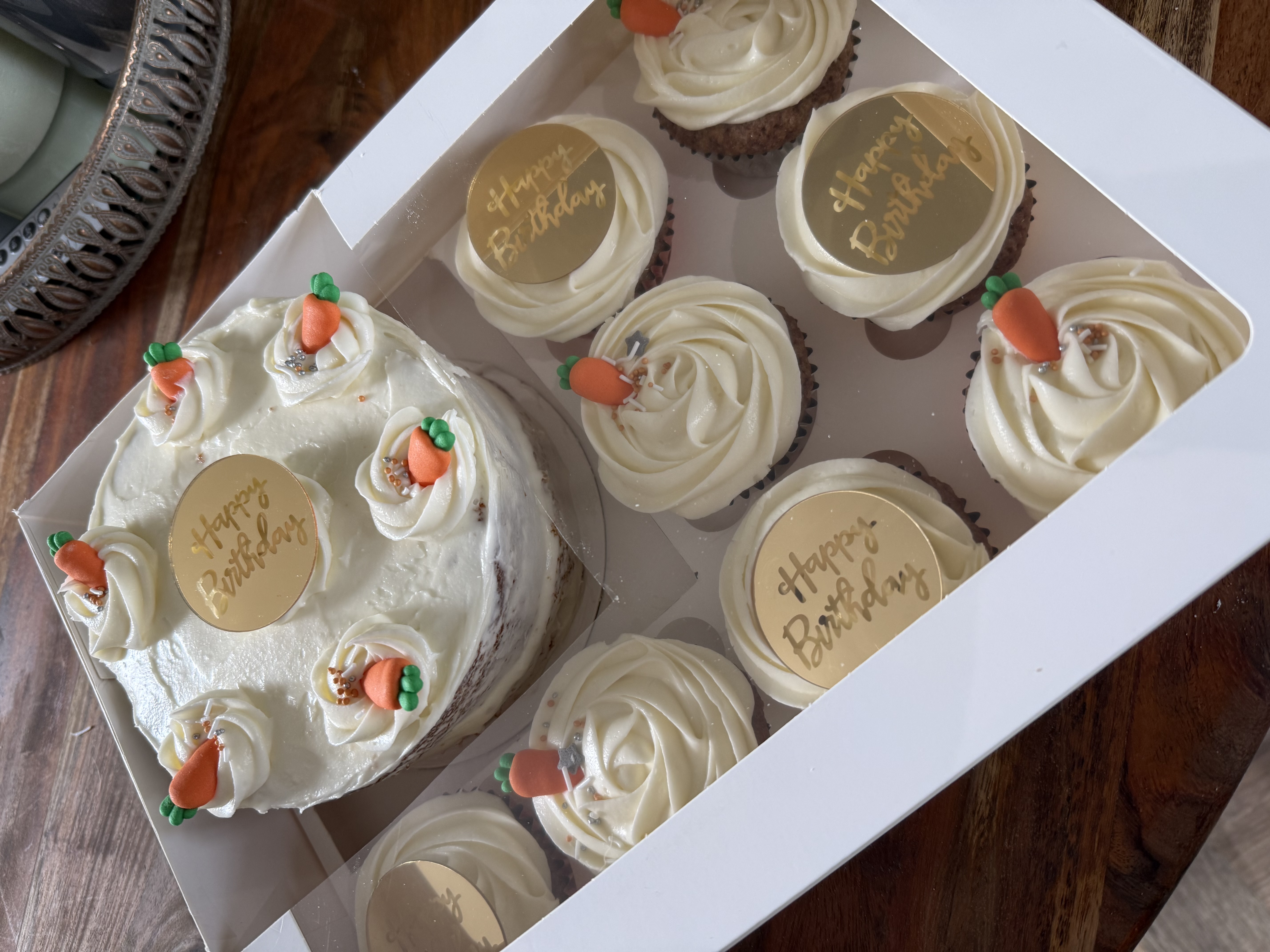 Bee-Spoke Cakes & Cupcakes