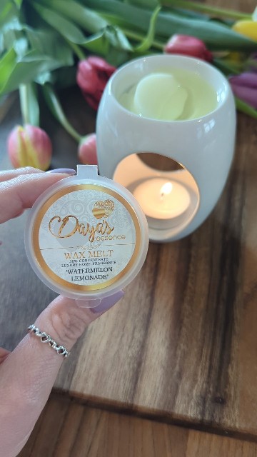 Dayas Essence