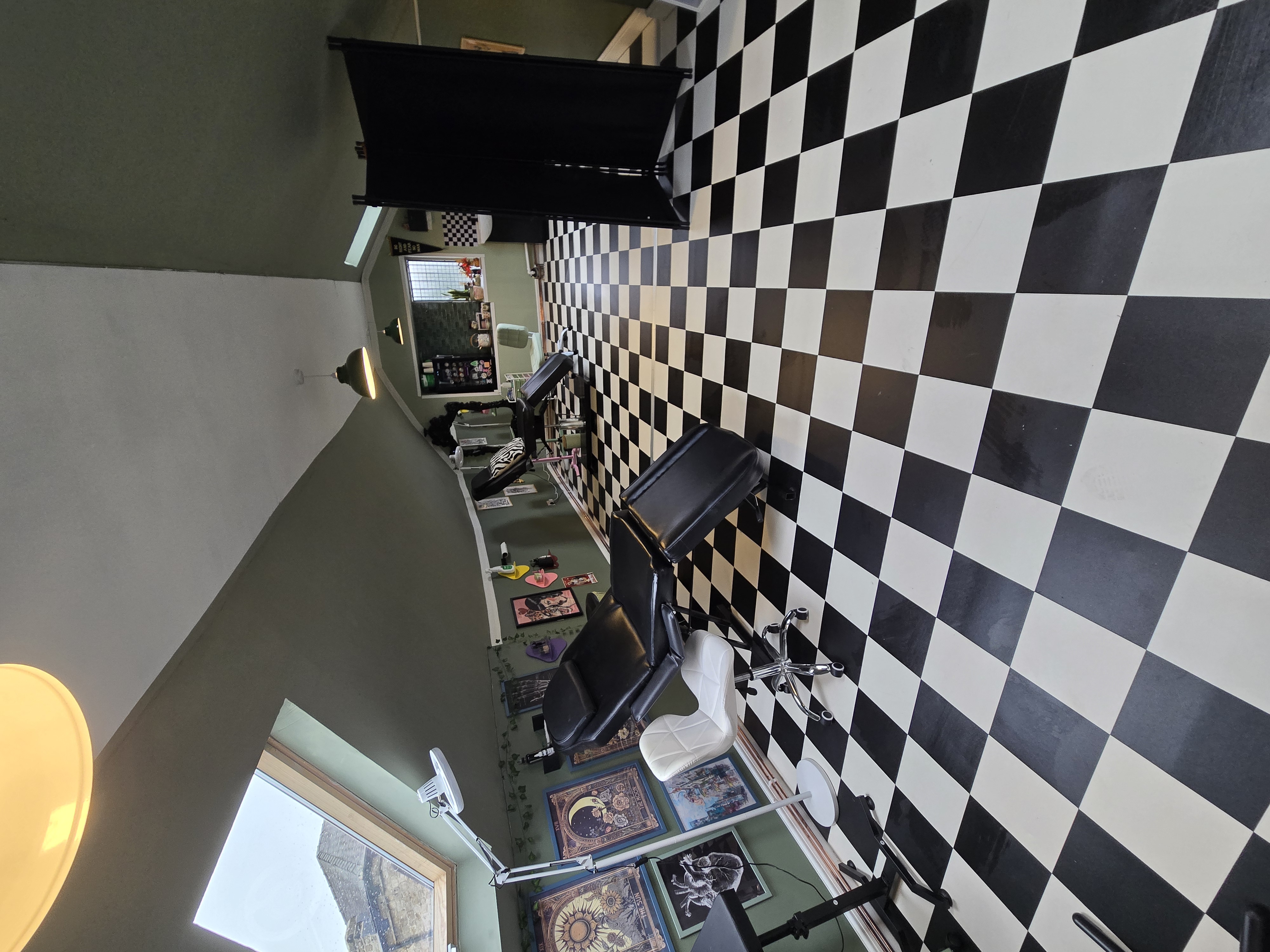 Atom & Ivy Studio LTD